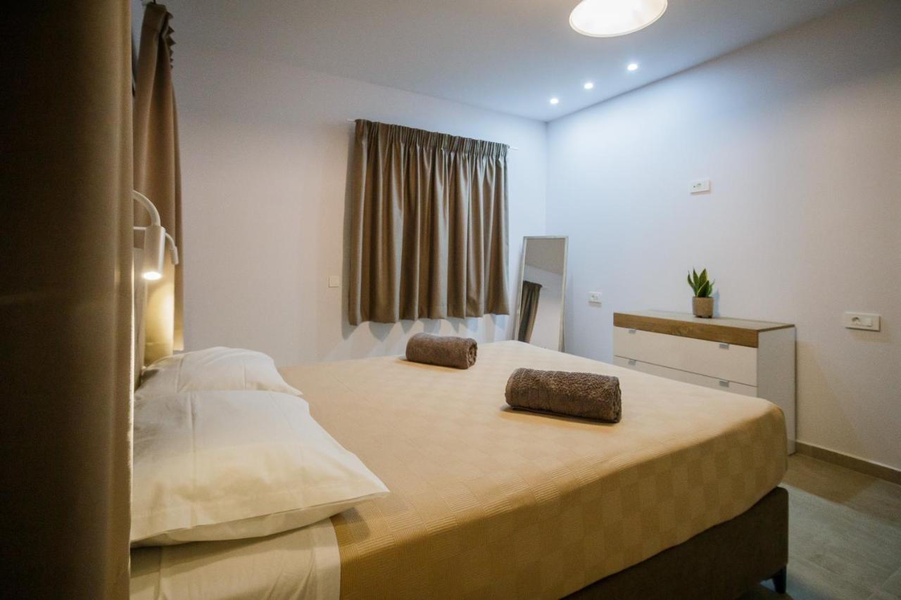 Villa Boviana With Private Swimming Pool Agios Sostis  Exteriör bild